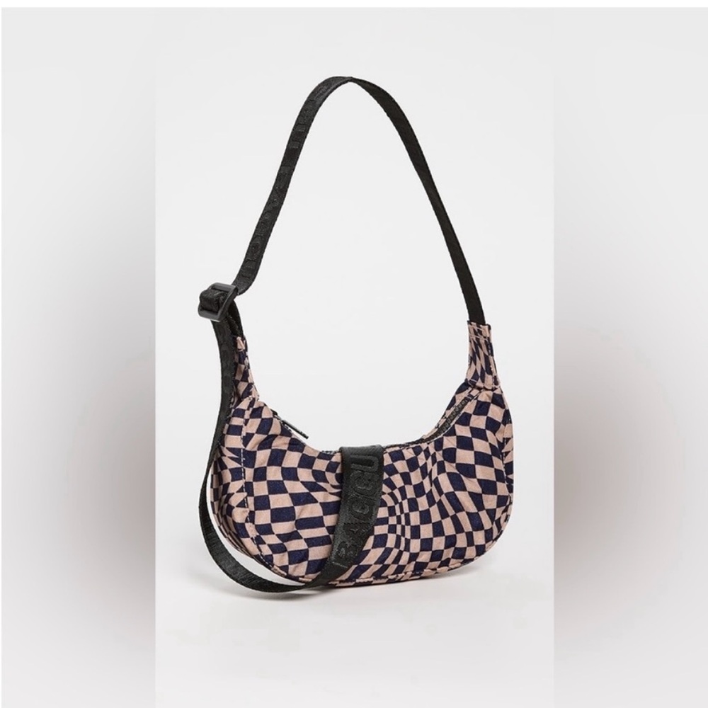 NWOT BAGGU Mini Nylon Crescent Bag in Indigo Trippy Checker Print